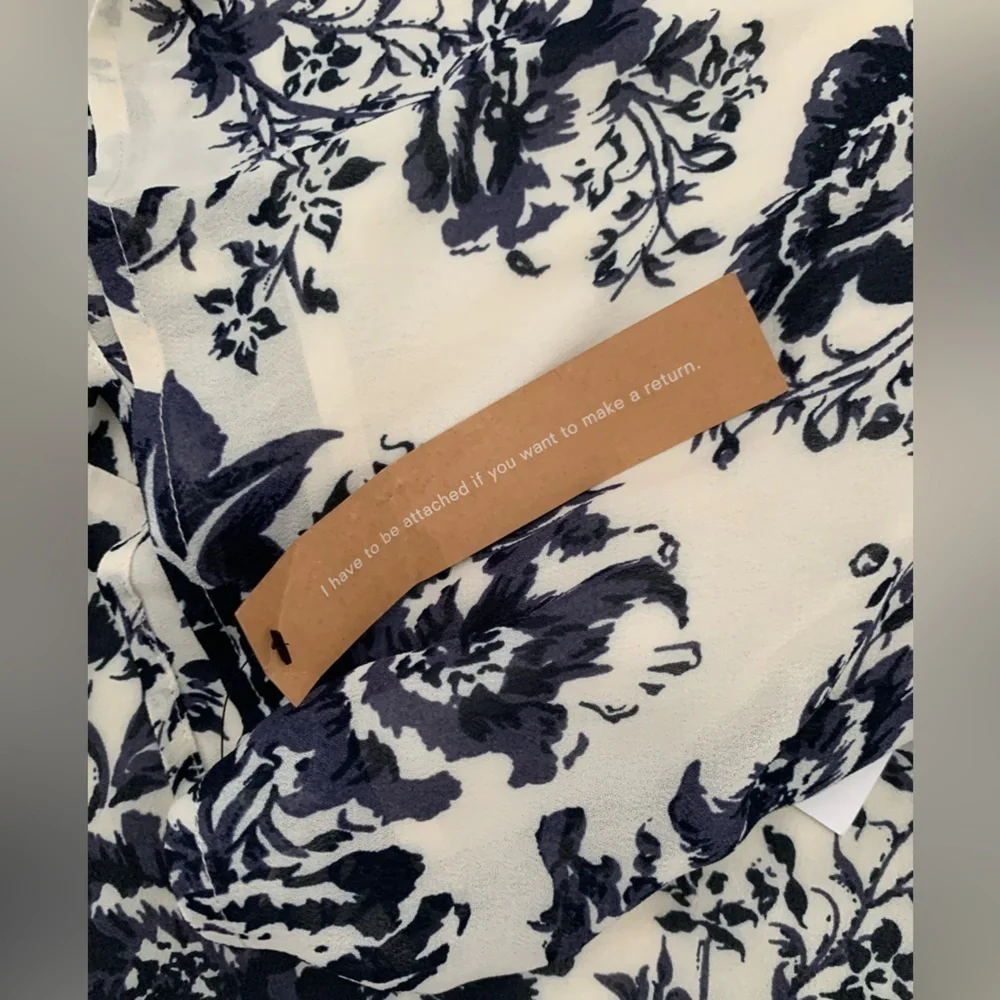Reformation Cassandra dress in Madame black floral NWT